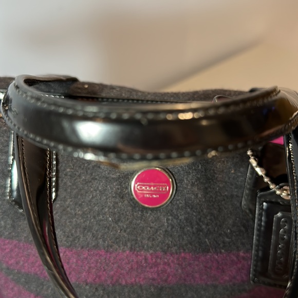 Coach Signature Wool Stripe Black Gray Berry Purple Satchel Bag - Picture 4 of 6
